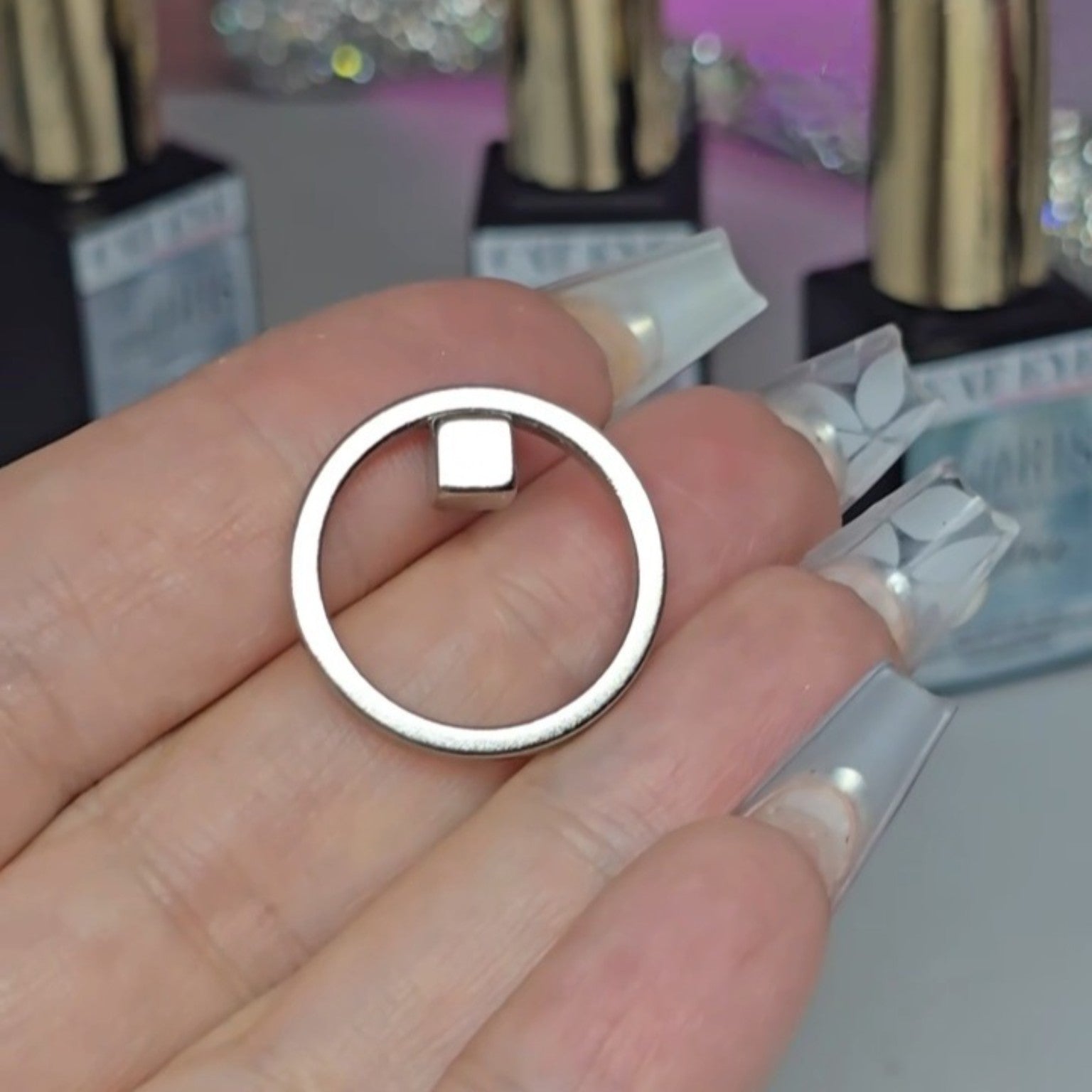 Cat Eye Halo Ring Magnet