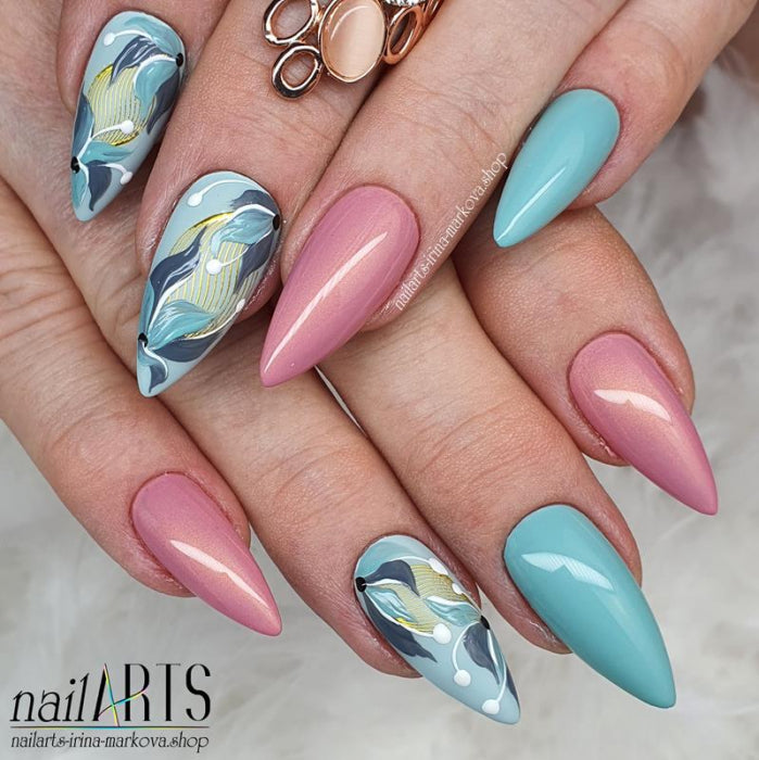 GLITTS (GLT), Tiffany