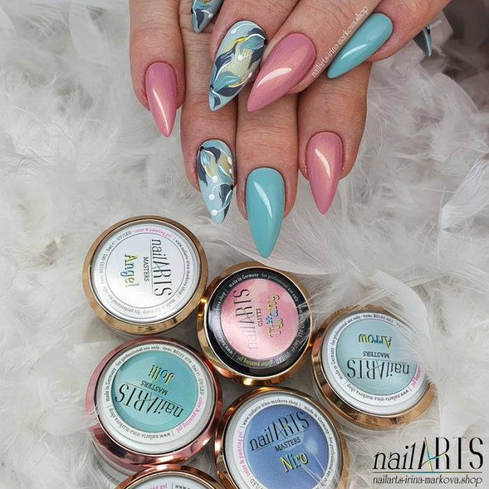 GLITTS (GLT), Tiffany