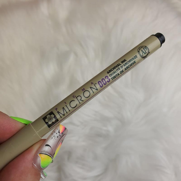 Micron Graphic Fineliner 003, Nail Art Marker, extrem dünn