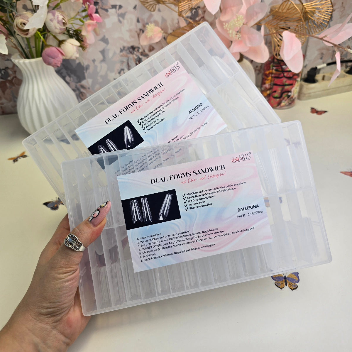 Dual Forms Sandwich - Almond 240