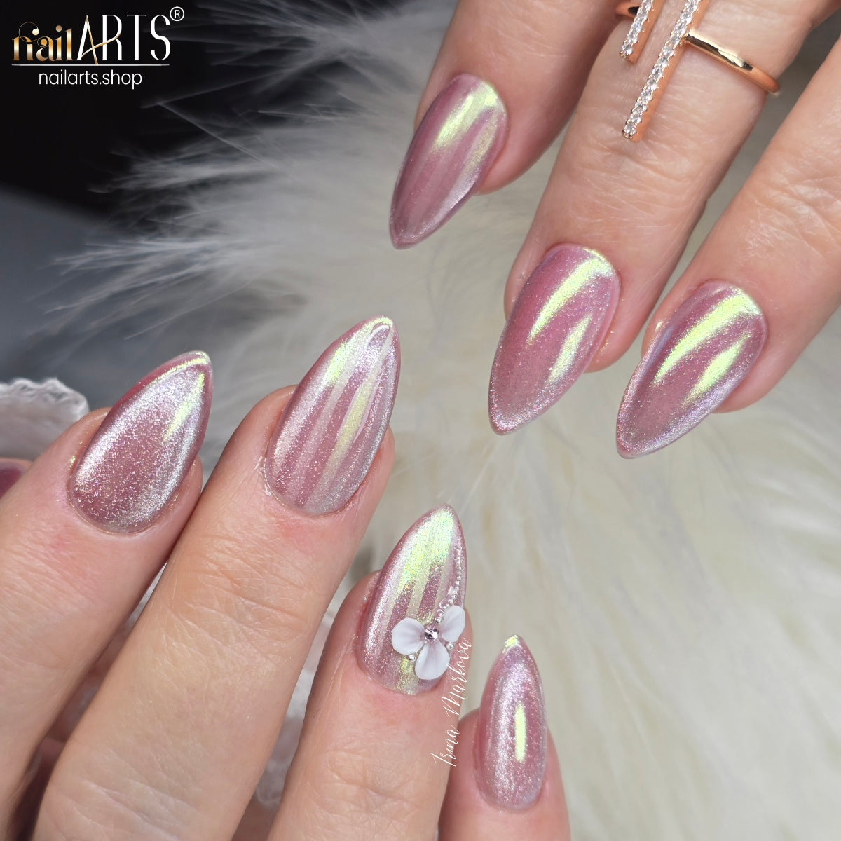 CAT EYE Luminous (CEL), Peony