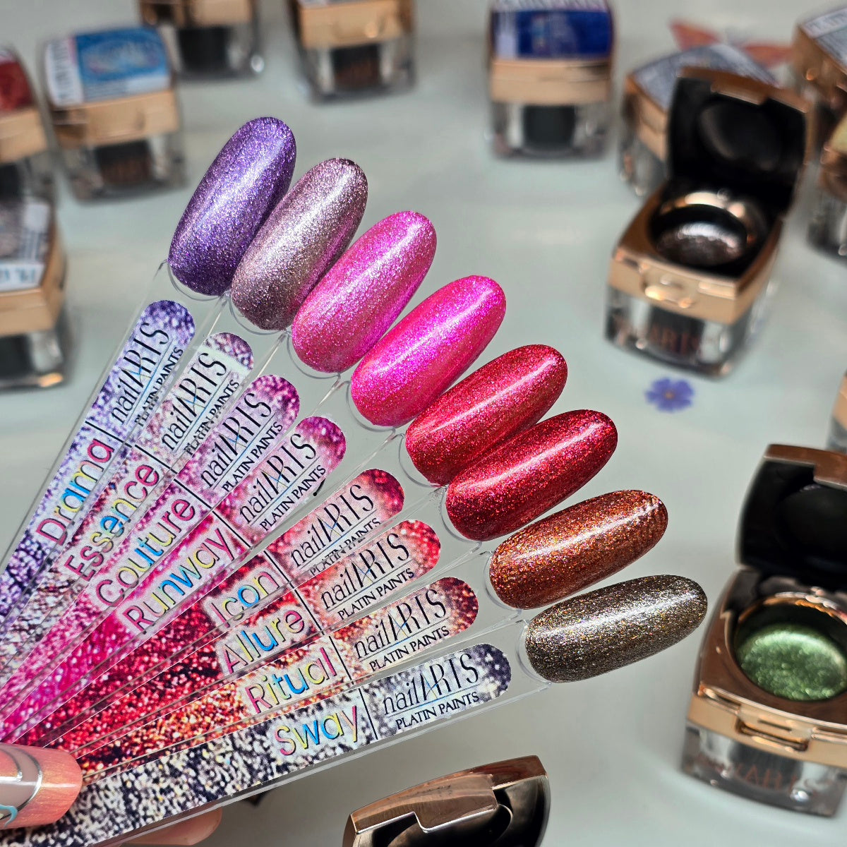 PLATIN PAINTS (PP), Drama