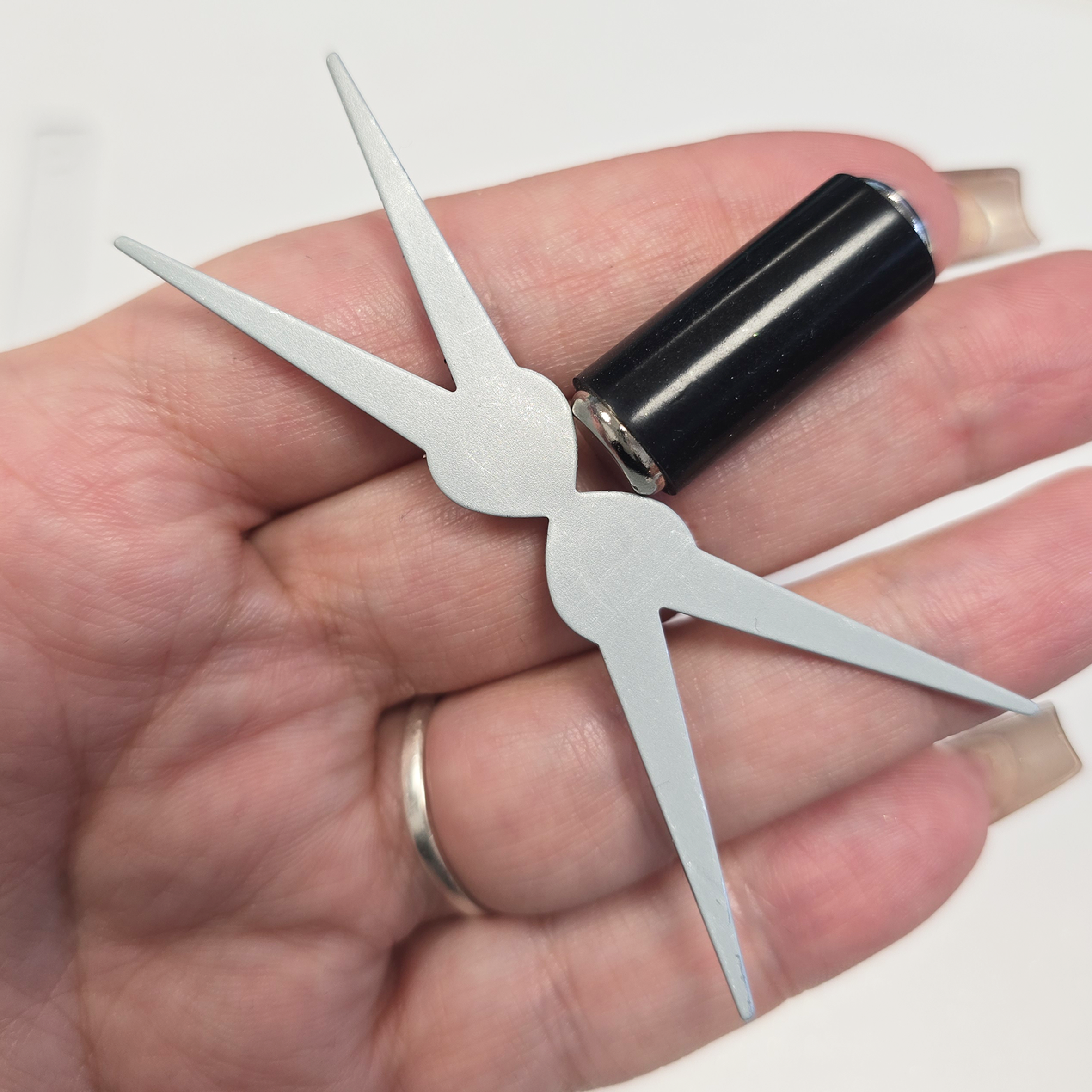 Cat Eye French Tool + Magnet